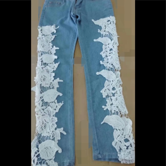 FLOWER JEANS ๐HP๐ - Picture 4 of 9